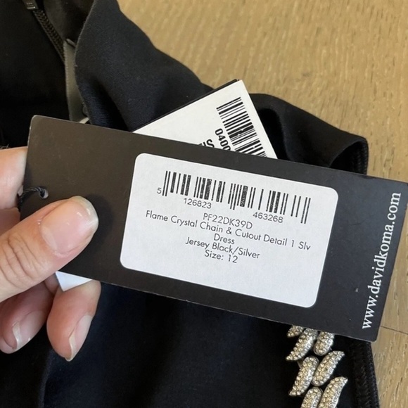 Black Asymmetrical Sleeveless Bodycon Mini Dress - Picture 5 of 6